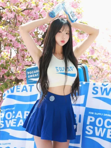 포카리 풀장착 💙

오늘 하루종일 잤다…😱