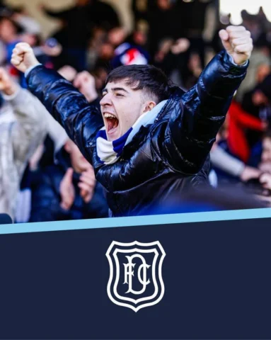 ALL IN. ALL SEASON. 

Swipe to see our Season Ticket Holder benefits!

Secure yo
