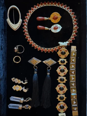 Jewels in the suitcase. On the road to Palm Beach for our House of Harlow trunk 