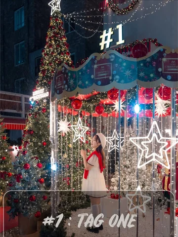 🎄이ㅡ카페에서 📷 사진 백장? 오백장? 그 이상도 가능
이유는 너무 이쁘기때문이에요 😍
심지어 포토존이라서 테이블 자리차지때문에 눈치보지않