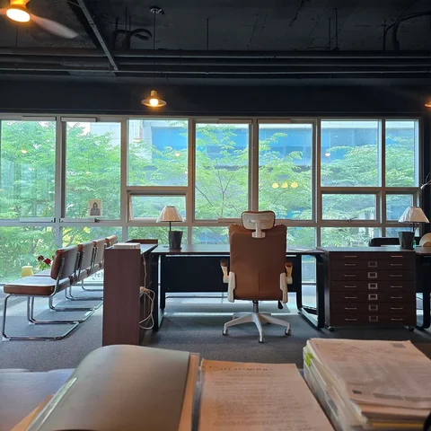6월19일 Anna Kim Design Studio Open !!

상업공간/카페컨설팅/디자인사무실을 확장 오픈합니다!!