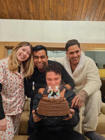 23 años agradeciendo, aprendiendo y soñando en grande. Gracias a la vida por tan
