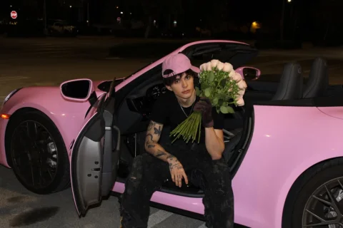 Carro rosado 🫦