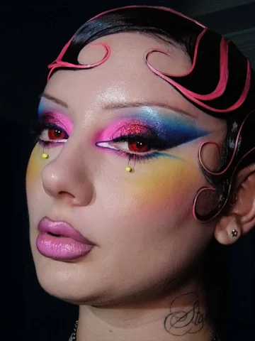 its sooooo muggy in here!

glam: @virtual.brat 
hair: @alexthaohair