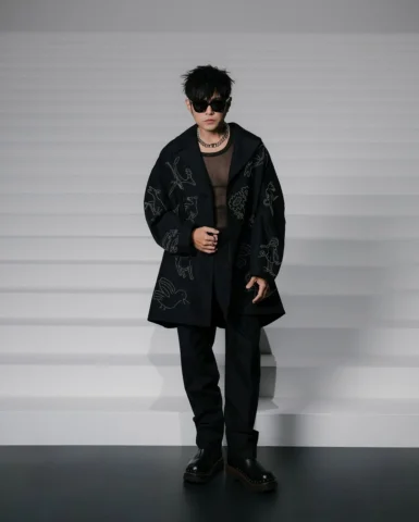 Dior global ambassador @JayChou exuded vibrant energy on the runway as he arrive