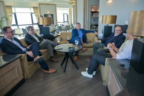 Almuerzo de negocios reunió a empresarios en el Restaurant Arcadia del Radisson 