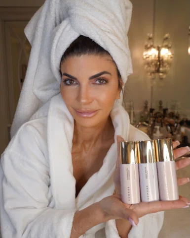 SEMPRE SKINCARE IS HERE!! 🤍 

As you probably know, I have four daughters and w