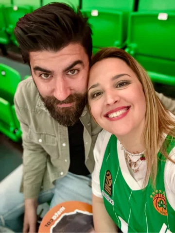 Happy Birthday my Queen! 🎉

41 σήμερα…αλλά καθόλου τυχαίο νούμερο — είναι ξεκάθ