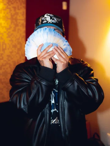💧🏌️✨🍗💷🗃️🥃