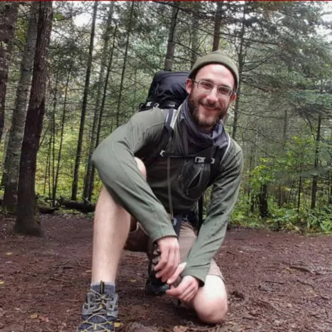 Alex Pretti was a 37 year-old ICU nurse at a hospital for veterans. He was a reg