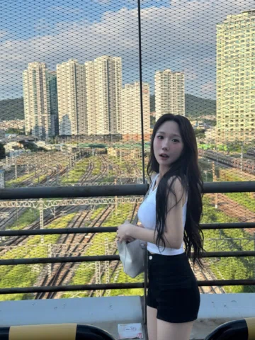 1년만에 데이트 했던 날 (🎀ॣ•͈з•͈ ॣ)

아침에 경찰서도 가고..
곧 출시 될 골반뽕 거래처 미팅도 하러가구…
참 바쁜 하루였다

넘 