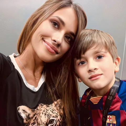 Mama's Boy🥹🩷
#thiagomessi #thiagomessiroccuzzo #thiagui #antonellaroccuzzo #th