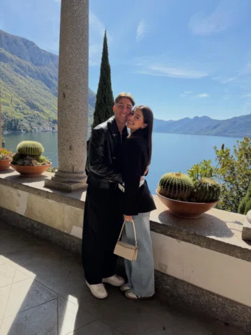 Feliz día y feliz vida a mi compañera y mi alma gemela. Por más años juntos, te 