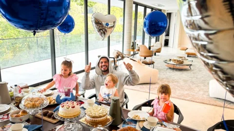 Hoje faço 28 anos e sou grato a Deus por tudo o que foi construído nesses anos, 