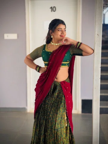Singari ! 😌♥️🧿 
Wearing @khyathidesignstudio 
.
.
#instagood #picture #explore