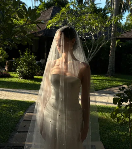 this week on Love Island 🏝️

we got married again !!

well technically it was j