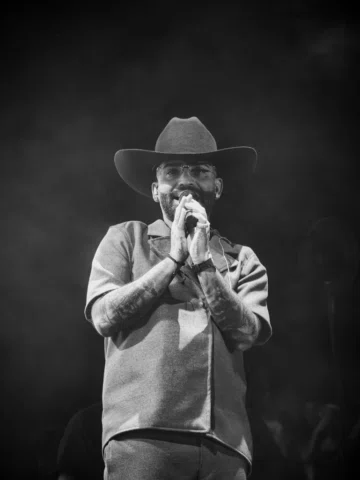@arcangel en el Palacio de los Deportes 🏟️🇵🇷
.
.
Fotos para @bellacakemx 🍰