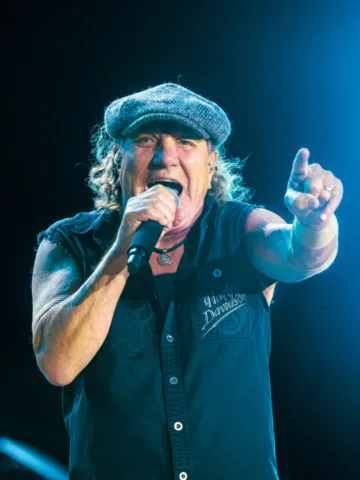 Twenty five years was worth the wait. AC/DC returned to Madison and absolutely l