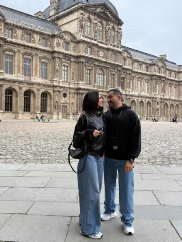 To my amazing husband, thank you for filling my life with love and laughter. 
Ha