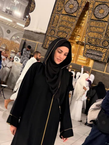 ⁨	⁨	⁨	ربِّ اني لما أنزلت الي من خير فقير 
ربّ إشرح لي صدري ويسر لي أمري 
اللهم ا