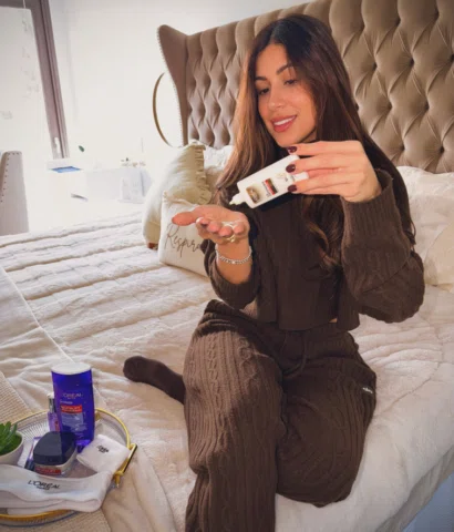 Mis favoritos de cada día 💜 @lorealhairpy 🫧😮‍💨

Con mi rutina de skincare de