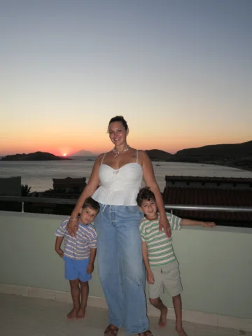 Greece I love you so much!! How lucky are we to have an another place we get to 