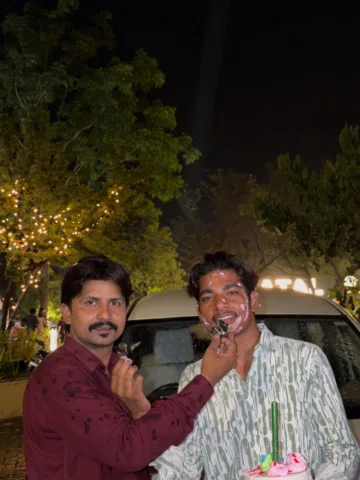 Jigri 🫂❤️
#raz #rewa #dosti❤️ #insta #trend