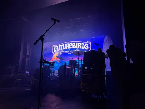 Quick stop in Greensboro for @futurebirds 🩷