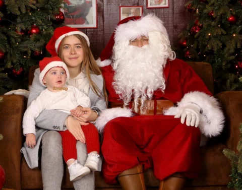 Première photo avec mon bibou Jules et le Père noël ❤️🎄
Cette petite bouille d’