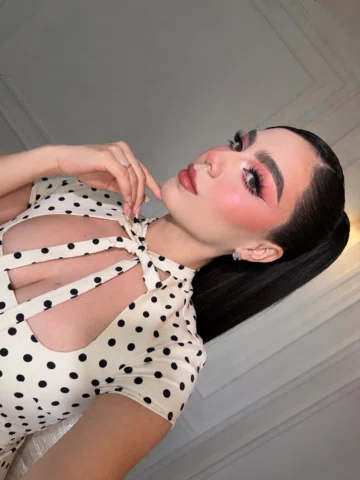 💄👱🏻‍♀️💕