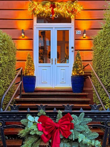 Christmas at No.36

Garlands handmade by the amazingly talented @seanssupper to 