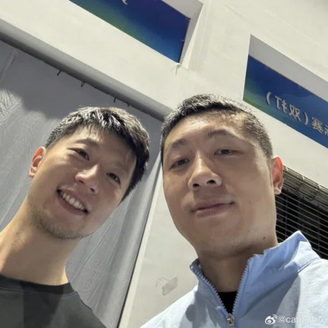 谢谢兄弟🐍陪我🏓🏓🏓下次🎾🎾🎾见 

captain龙

#MaLong #马龙 
#tabletennis #champion #xuxin