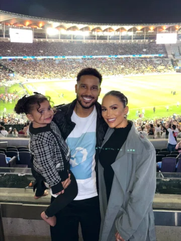 Primeiro jogo no estádio com o papai ao lado ♥️ lembrança pra guardar na memória