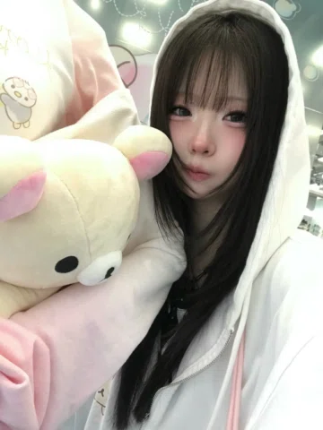 @youhee.official 

유희 x 리락쿠마 팝업 다녀왔어요( *ฅ́˘ฅ̀*) 

리락쿠마와 유희의 사랑스럽고 귀여운 공간-♡₊˚

📍