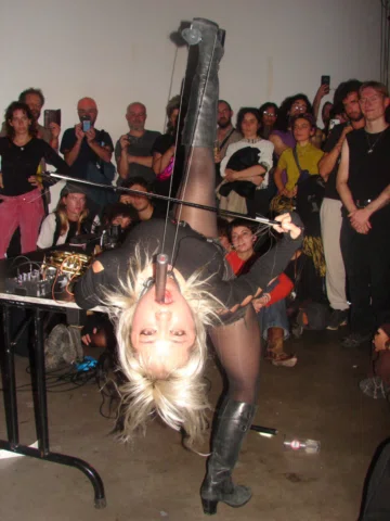 Rounding out the year with a last trickle of shows

11/7 Tokyo - Polaris - Asian
