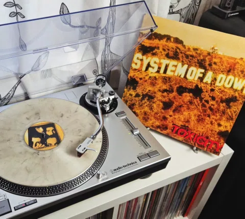 🔎 System Of A Down - Toxicity

2014 • American Recordings • Unofficial Release 