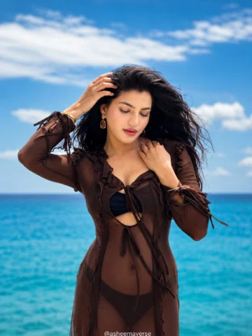@asheemavardaan crosses all the limits of hotness. 📈🔥🥵

.
.
.
.
 
Asheema Var