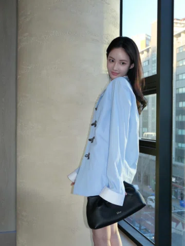 Dior Bow bag 🩵
@Dior #Dior #DiorSS26 #광고