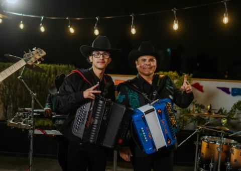 Un recuerdo bien perron con mí compa @zurdoglz de cuando grabamos el video de An