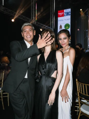 Tag ไม่ครบ เพราะ Tag เกิน 20 คนไม่ได้ ดีใจที่ได้เจอทุกคน และยินดีกับทุกรางวัลที่