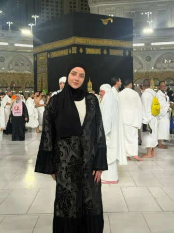 ⁨ أطمن قلبى.. فقد فوضت أمرى إلى ربى فهو حسبى و نعم الوكيل

اللهم انى اسألك حبك و