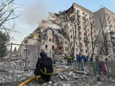 The eerie silence where just yesterday there stood ordinary apartment buildings 