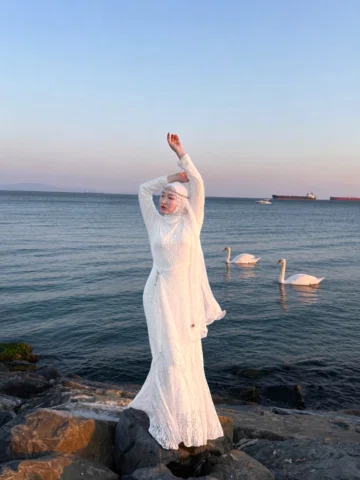Denize bıraksam kendimi… 🌊🦢