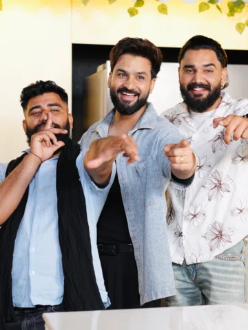 3 Middle class boy in one frame . Gopi , Mani & Amani . 
Foodcast Episode soon �