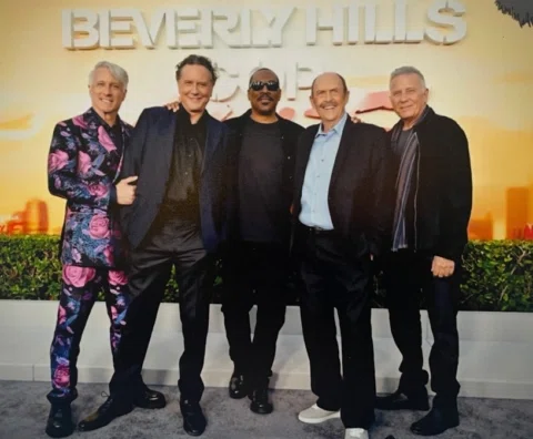 So proud to have been in this cast.  One of the best ...

#BHC #beverlyhillscop 