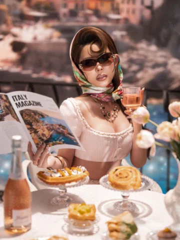 breakfast by the beach 💅

📸: @thefotozone.2