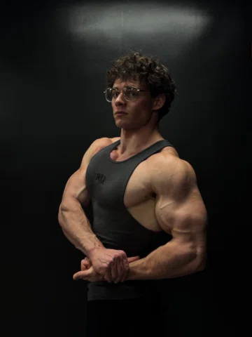 Road to 180. Had a crazy arm day today (finally hit forearms) @wkr.co 
Code “KD”
