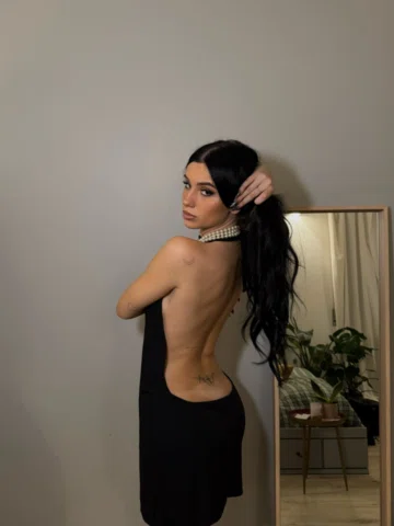 buon natale <3
(always total black)