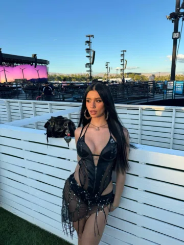 it's coachella again! 
(day 1)

#coachella2026
