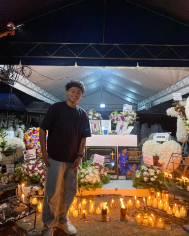 Naa nako yaw, diba ana ko before 40 days nimo, gi tuman jud nako haa, naa nakoo,